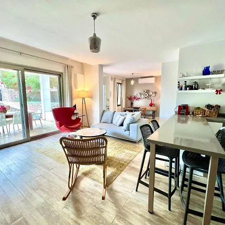 Cute Home, Modern 2 1 Stand Alone House With Garden, Near The Casa vacanze Bodrum